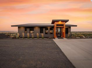 1880 Artemis Rdg, West Richland, WA 99353