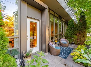8 Fieldway Rd #104, Toronto, ON M8Z 0C3