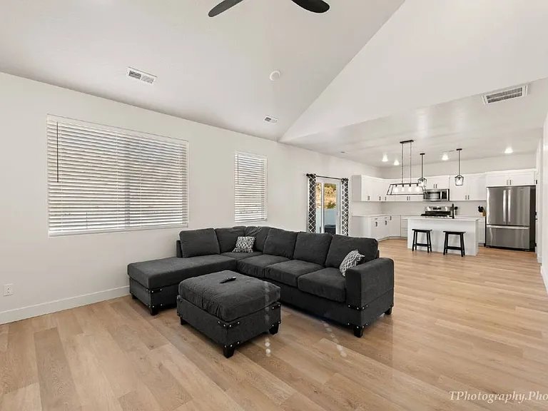 776 S Liberty Cove Dr — Photo 6