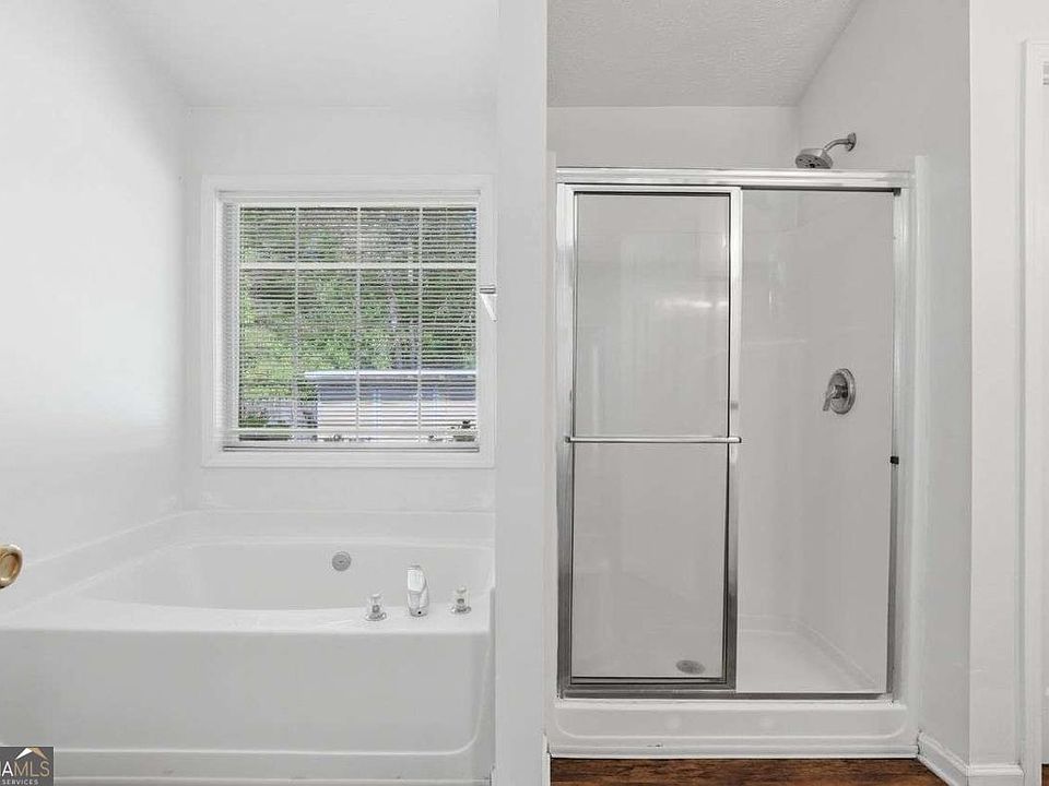 25th image of 540 Sterling Hill Dr