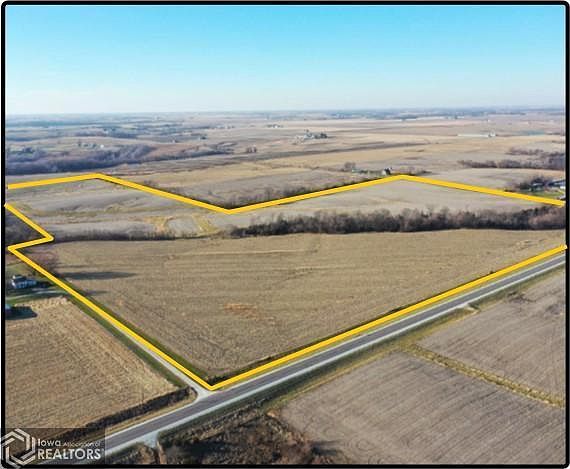 2nd image of 4 Pleasant Plain Rd