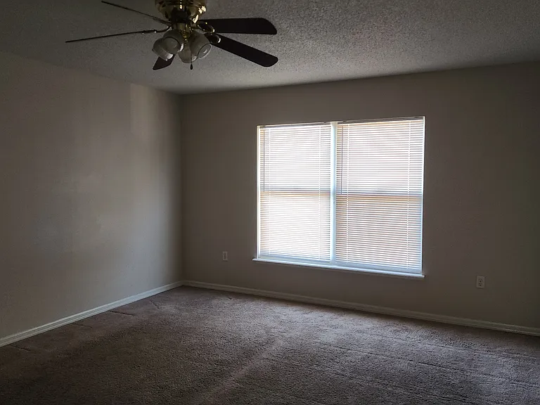 11228 Roman St — Photo 21
