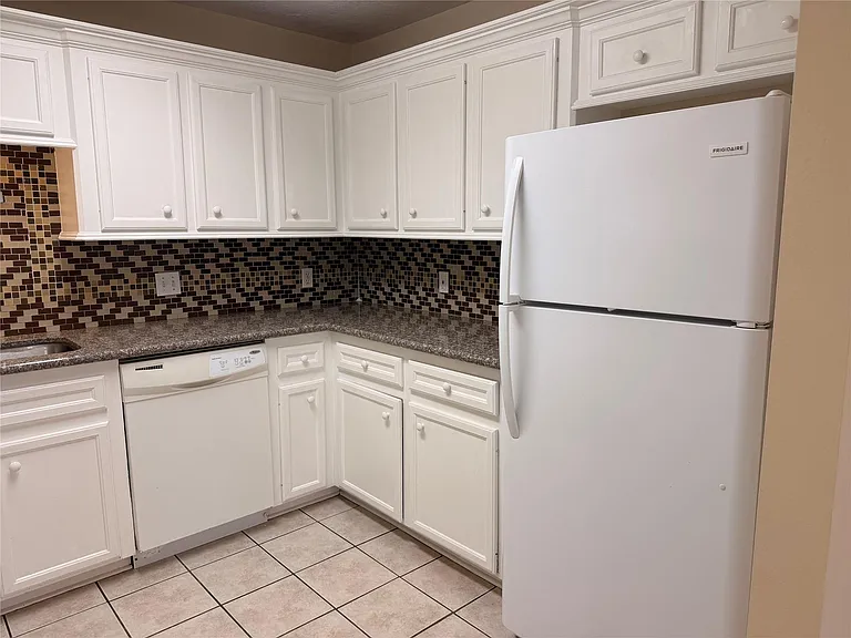 1101 Byrdsong Ct — Photo 21