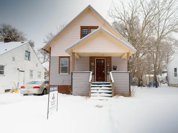 1522 Robertson Ave, Lansing, MI 48915
