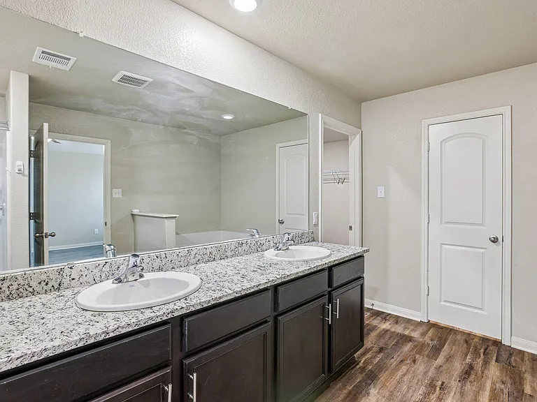 117 Cherry Tree Ln — Photo 18