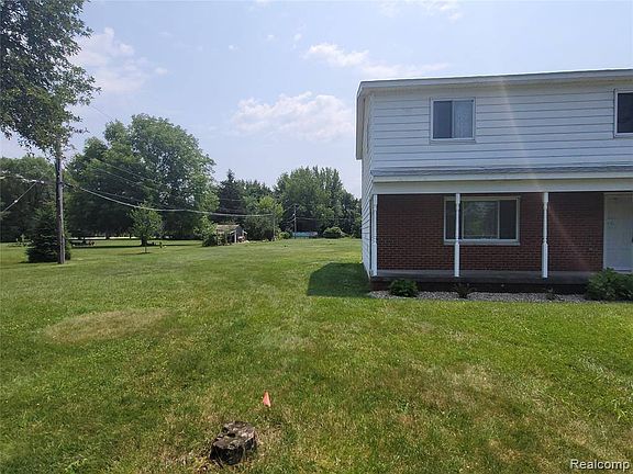 3rd image of 10656 Homestead Ln