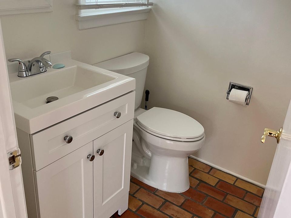 1st image of 5442 Sale Ave