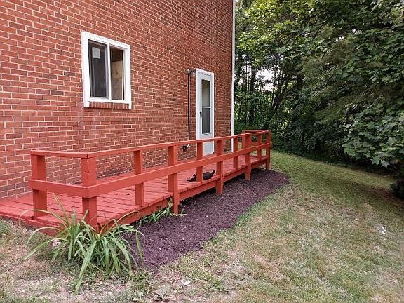 2nd image of 370 White Pine Dr