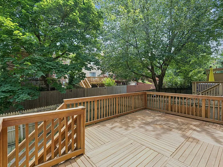 7401 Willshire Hunt Ct — Photo 38