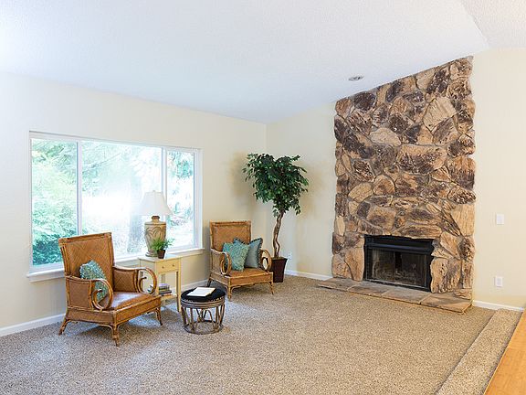 5th image of 7625 Artondale Dr NW