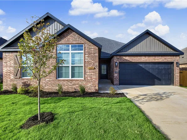 6804 SW High Meadow Blvd, Bentonville, AR 72712