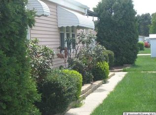 461 Charles Pl, Freehold, NJ 07728