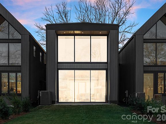 2nd image of 421 Marsh Rd #102