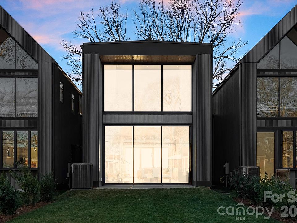 1st image of 421 Marsh Rd #102