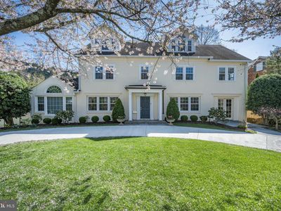 5200 Lawn Way, Chevy Chase, MD, 20815