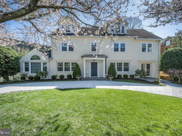 5200 Lawn Way, Chevy Chase, MD 20815