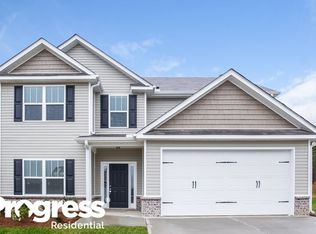 528 Fieldcrest Dr, Dallas, GA 30132