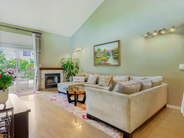 1515 Fairway Green Cir, San Jose, CA 95131