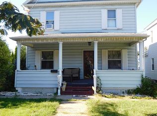 1656 Wyoming Ave, Forty Fort, PA 18704