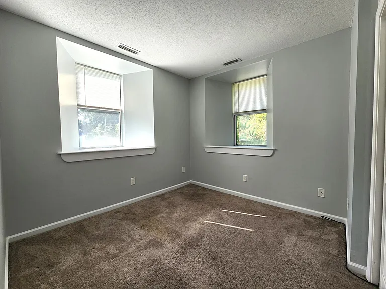206 Whetstone Mls — Photo 9
