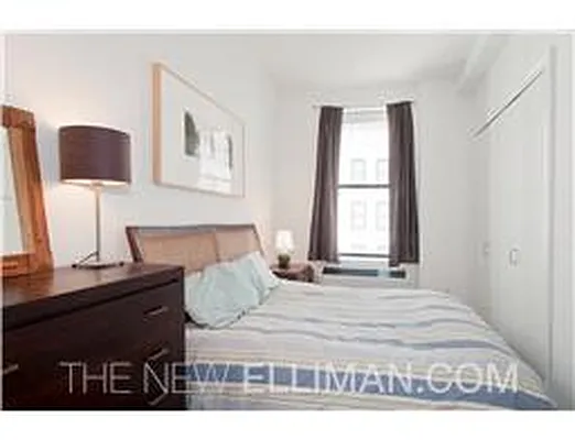 Sold by Douglas Elliman | media 17