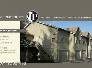 29 Shawnee Ter, Buckhannon, WV 26201
