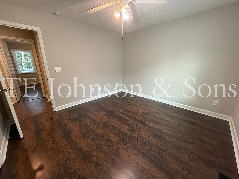 1830 Camden Forest Dr — Photo 28