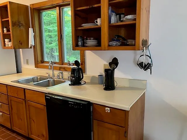 2 bed, 2.0 bath, 1200 sqft, $2,300 — Photo 4