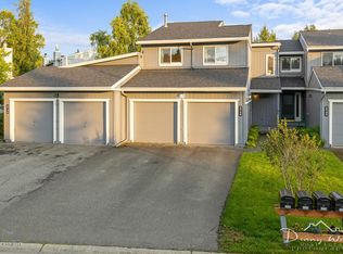 1724 Eastridge Dr, Anchorage, AK 99501