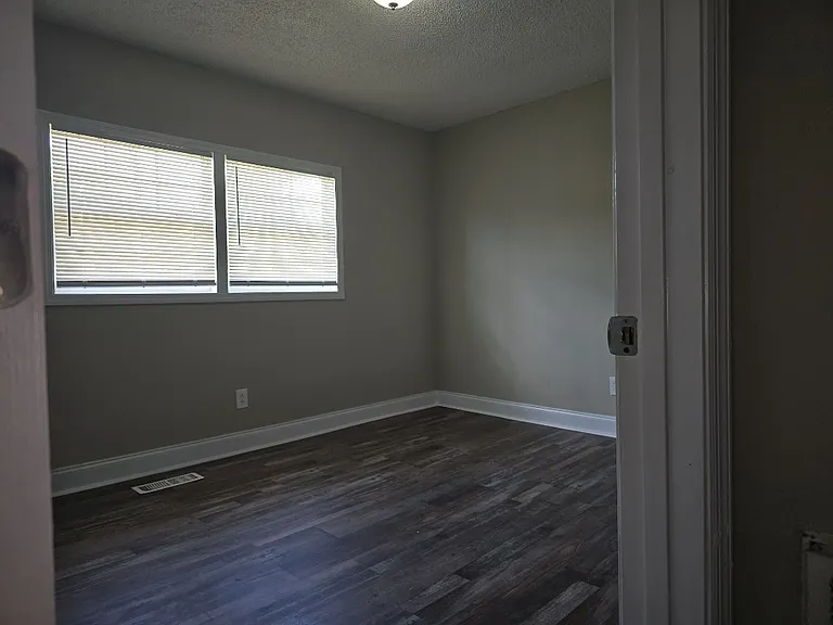 2407 Medaris Rd NW — Photo 27