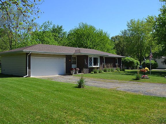 2nd image of 1758 Quail Dr