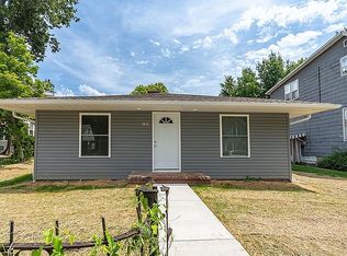 103 S Forest Ave, Carbondale, IL 62901