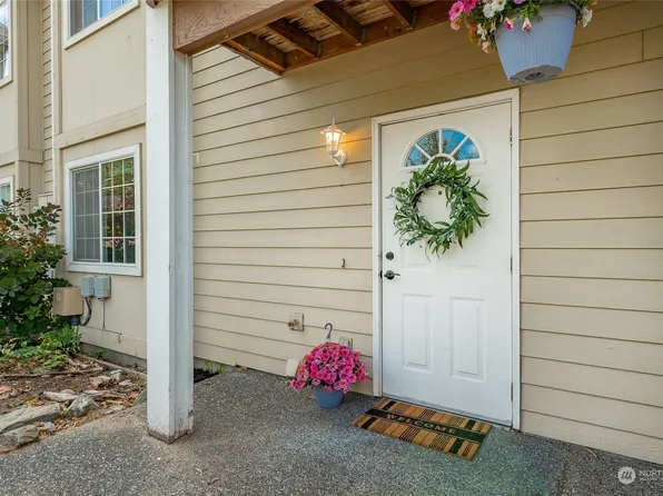 3374 Southbend Place #101, Bellingham, WA 98226