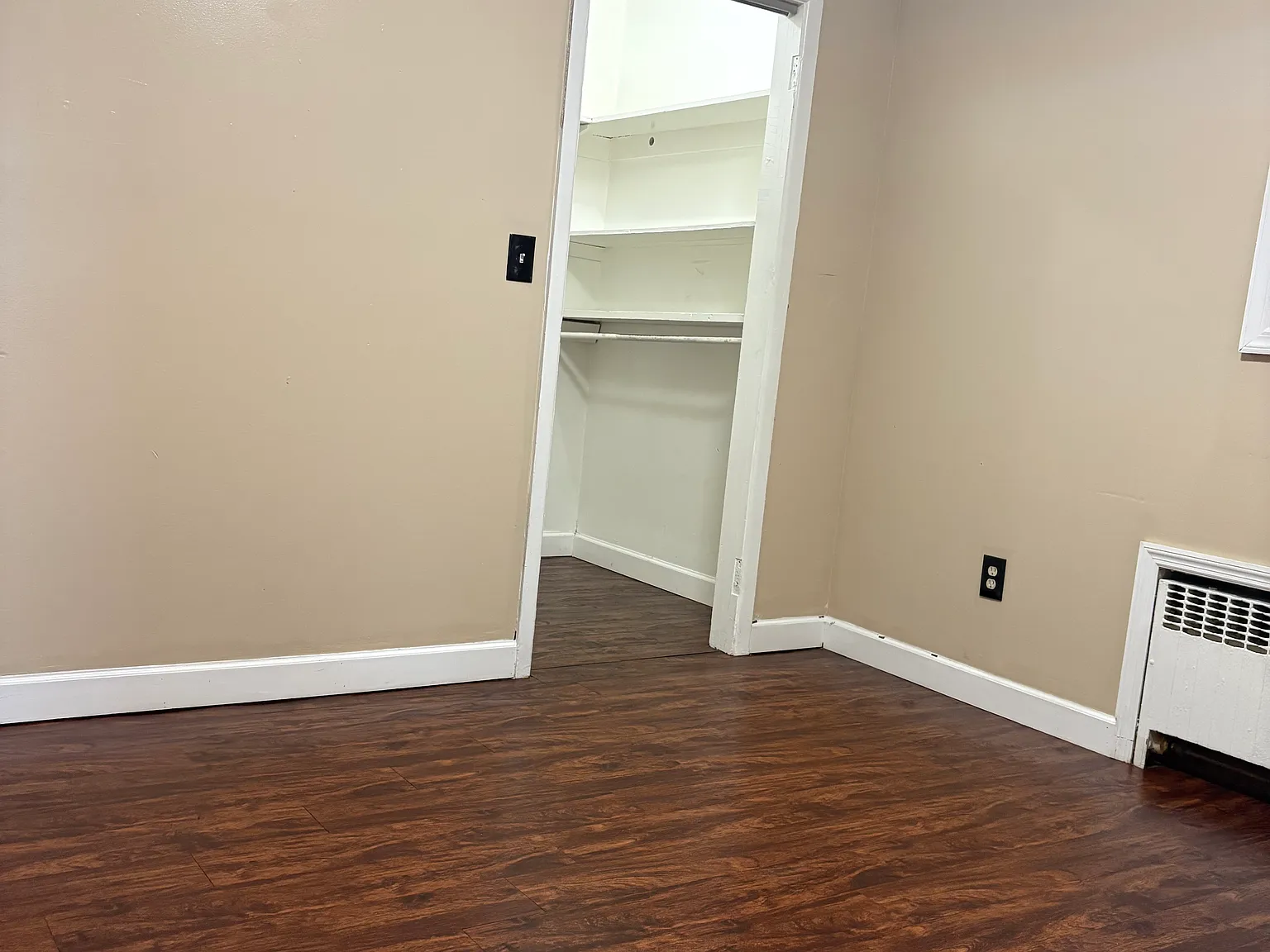 2 bed, $2,300 — Photo 3