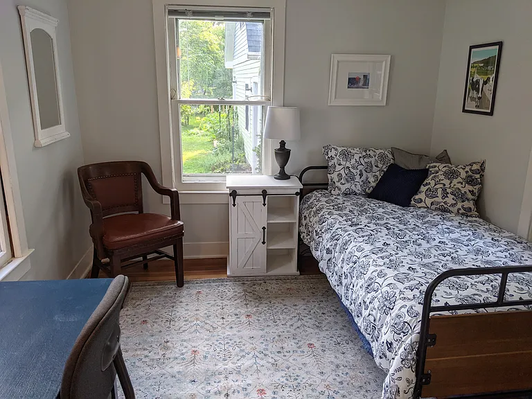 854 Terry Pl — Photo 5