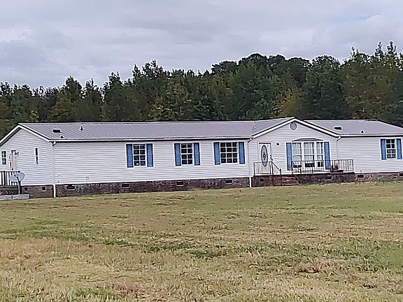 3rd image of 2375 Radford Ln