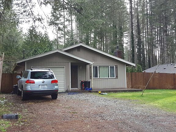 2nd image of 13903 Pinehurst Ln NW