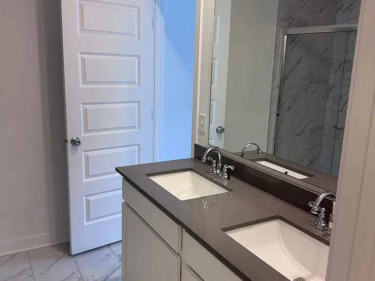 Bathroom vanity
Dual sink vanity with plenty of storage