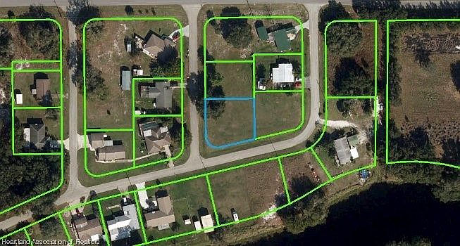 1st image of 5520 Riverway Dr