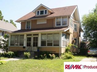 2207 Hanscom Blvd, Omaha, NE 68105