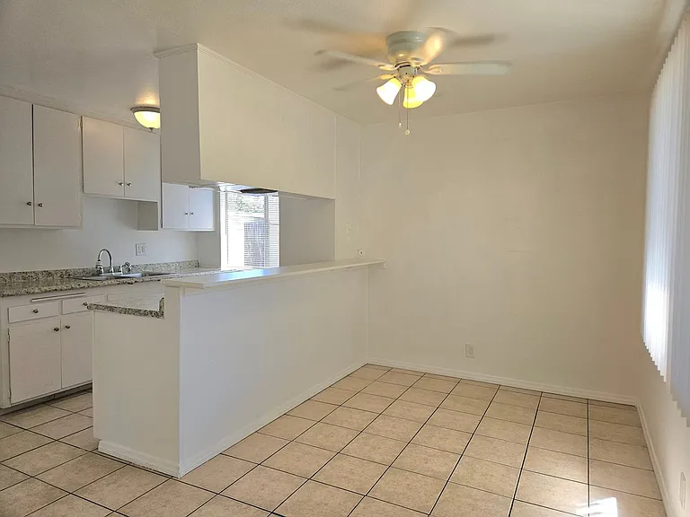 1616 Picadilly Way — Photo 5