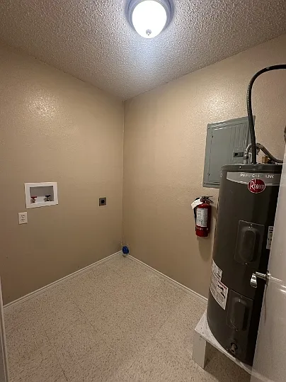 3101 Jordan Ave — Photo 15