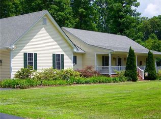 4918 Rail Dr, Sandston, VA 23150