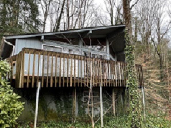 1st image of 140 Sleeping Bear Ln