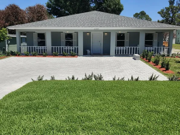 2206 S 34th Street, Fort Pierce, FL 34947