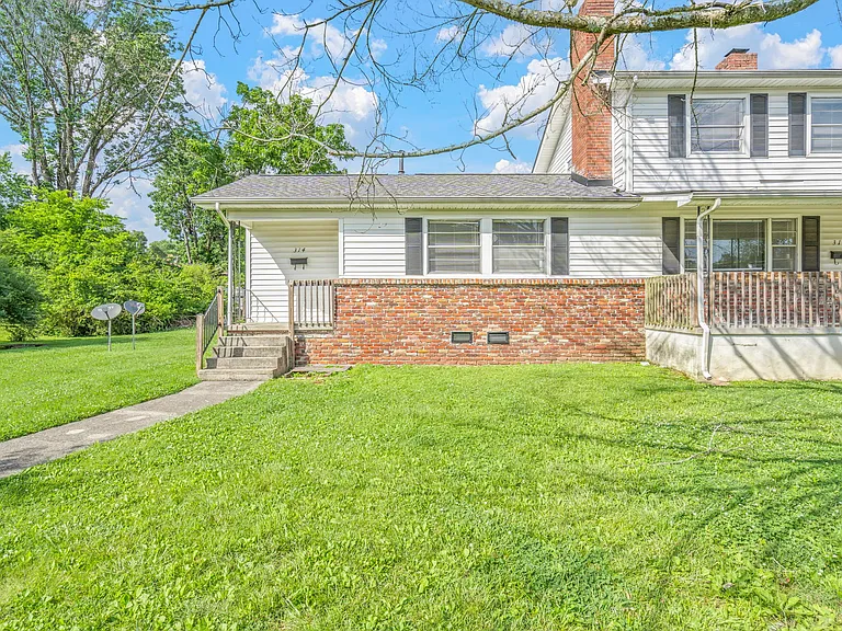 (ACH) Pennsylvania Avenue (Apts 1 - 8) - 314 — Photo 16