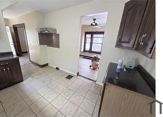 40 Dix St — Photo 12