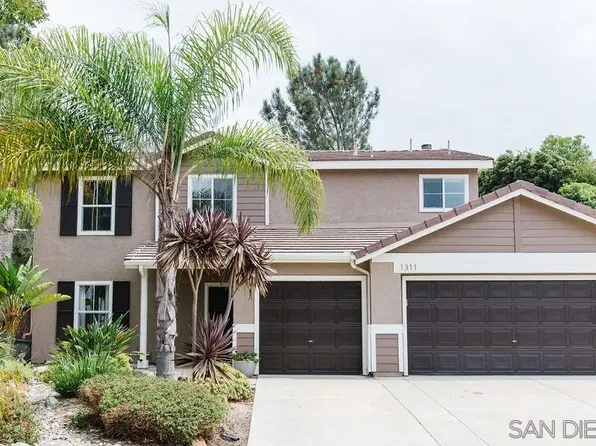 1311 Cottonwood Dr, Oceanside, CA 92056