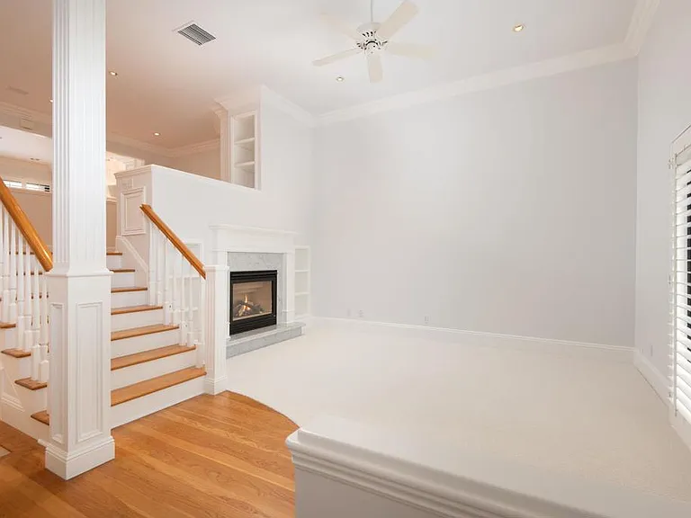 3294 Caminito Eastbluff — Photo 3