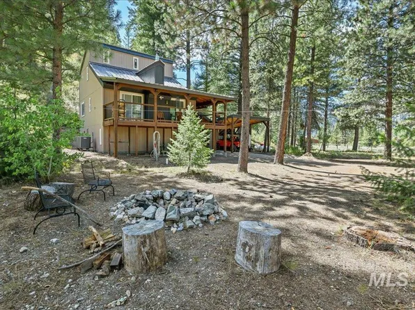 1471 E Pine Creek Rd, Mountain Home, ID 83647